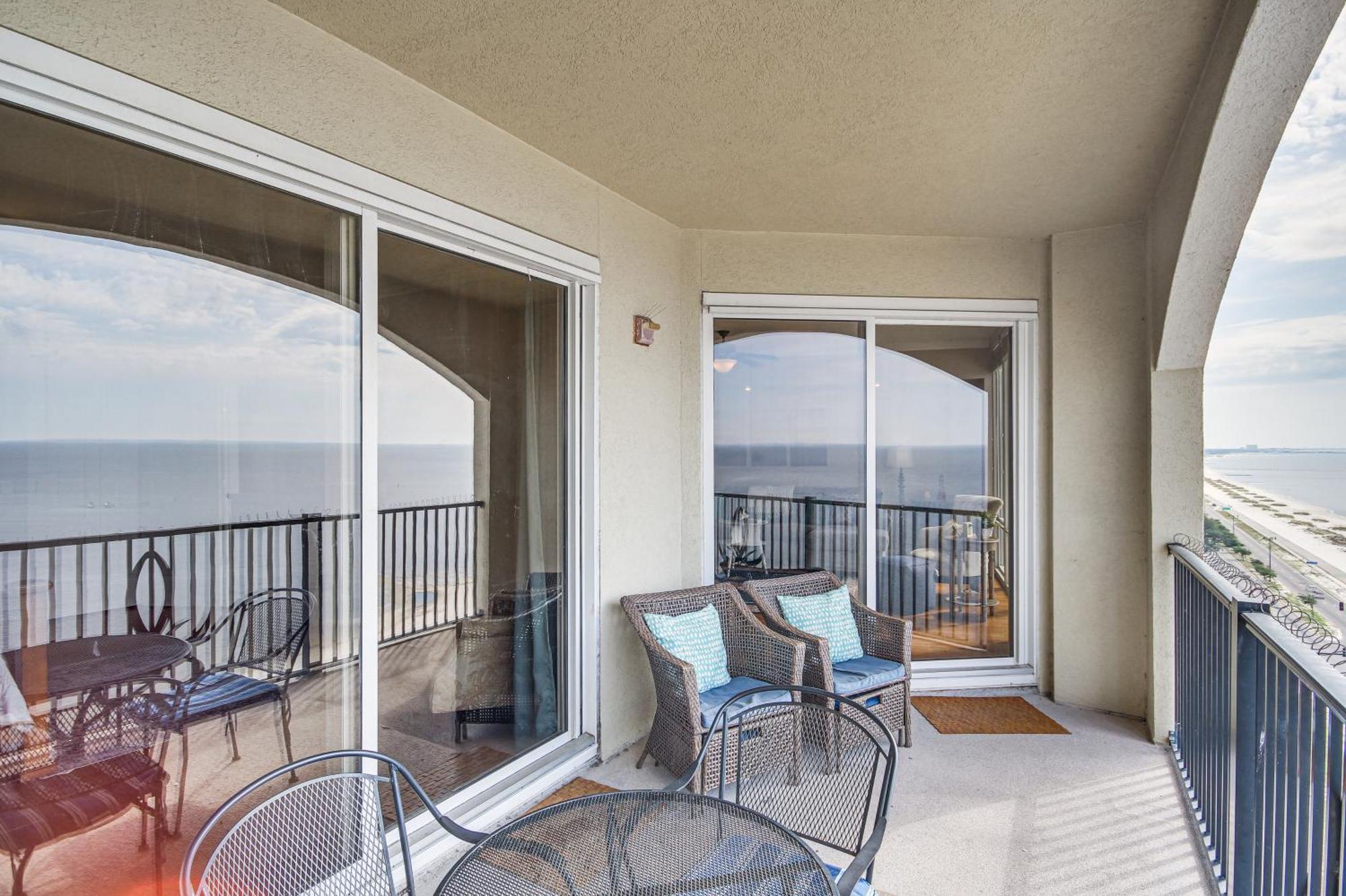 Sleek Gulfport Condo With Ocean Views And Pool Access! Esterno foto